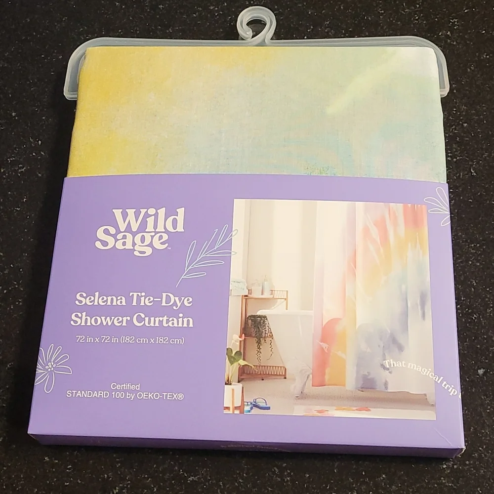 Selena Tie-Dye Shower Curtain